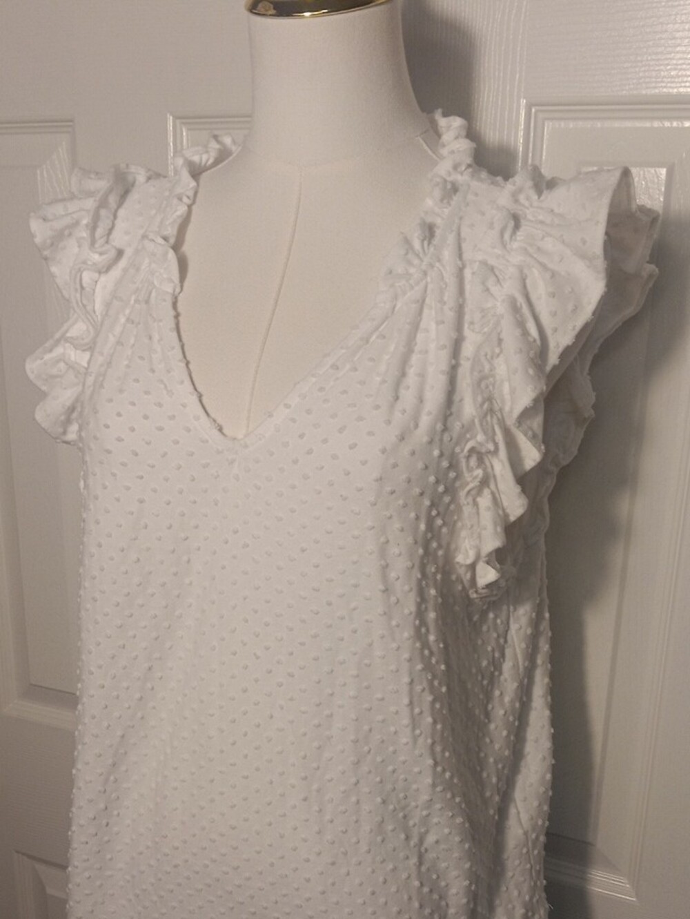 J. Crew White Swiss Dot V-Neck Ruffle-Cuff Cap Sleeve Top Size Large - Picture 4 of 10